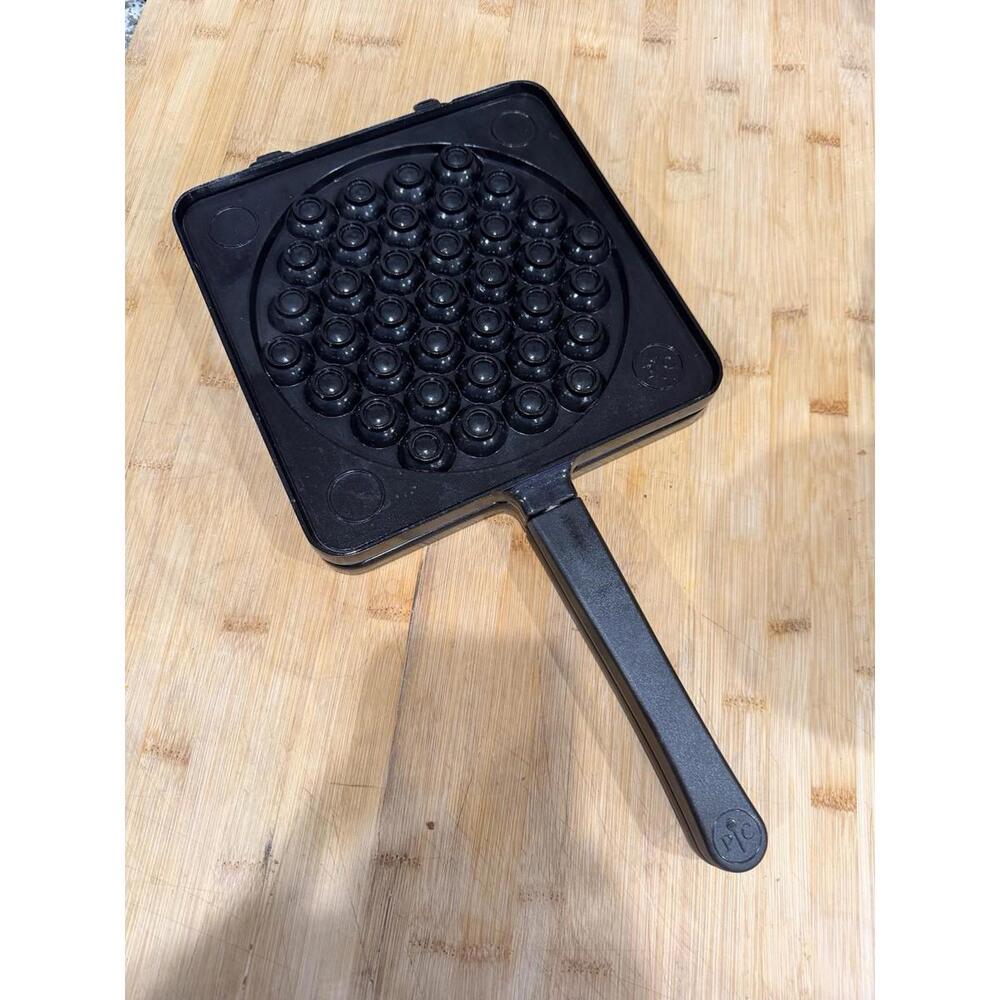 Pampered Chef Bubble Waffle Maker Pan Hand Held Egg Waffle Pan Aluminum Alloy *
